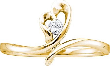 Solitaire exclusive engagement ring